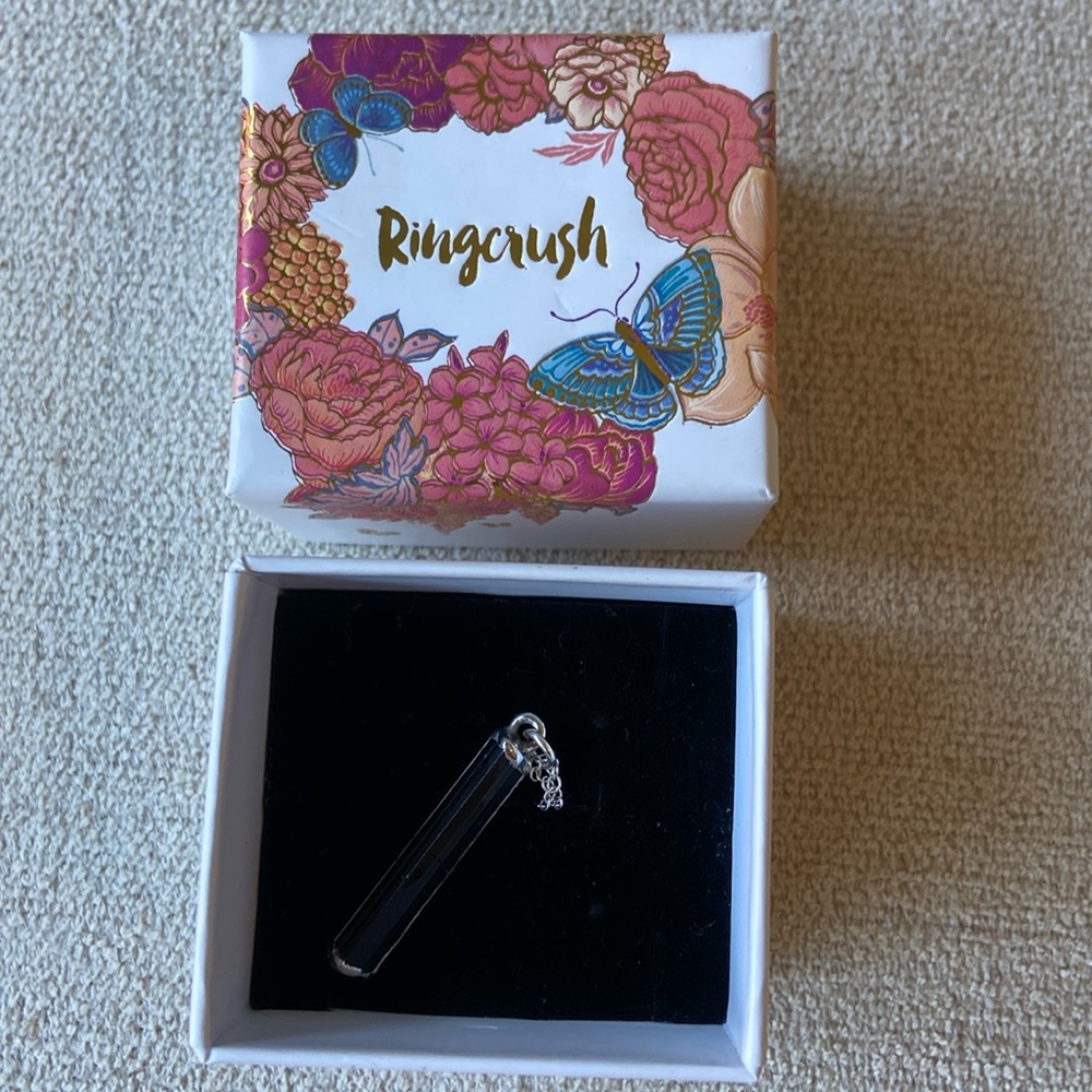 NIB black onyx bar on 20" sterling silver chain, Ringcrush brand. - Picture 2 of 4